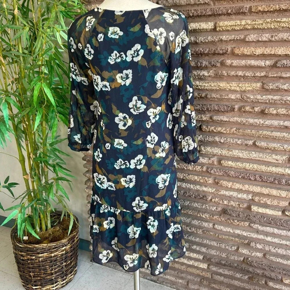 Cabi Pirouette Floating Flowers Dress Style 3460 Size Small - Picture 6 of 12